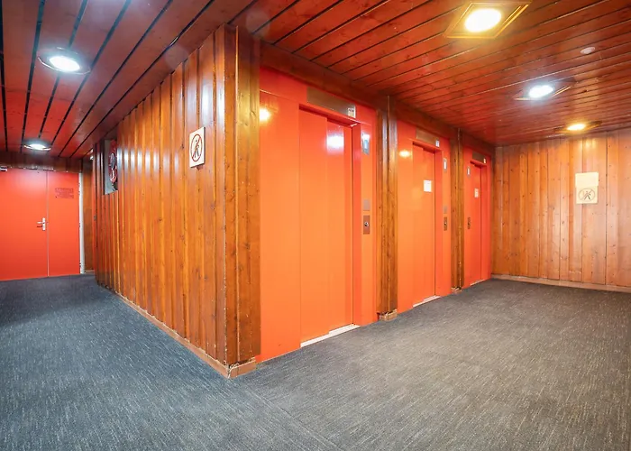 Апартаменты Le Serac-12 By Interhome